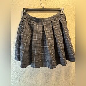 Social Collision, Grey plaid, size Medium
